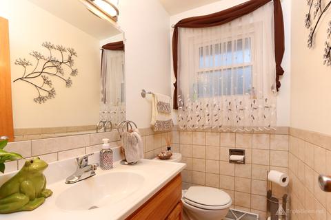 8024 Natchez Ave, Burbank, IL 60459 photo 14