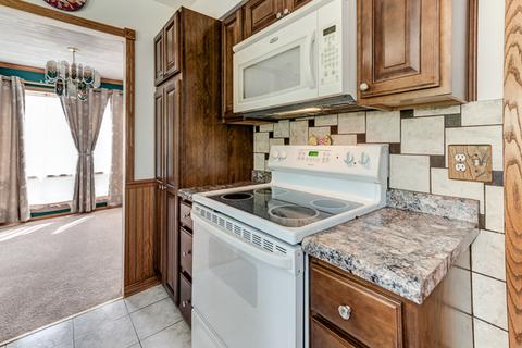 1499 Dennison Rd, Hoffman Estates, IL 60169 photo 10