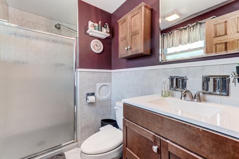 1499 Dennison Rd, Hoffman Estates, IL 60169 photo 13