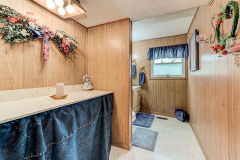 1499 Dennison Rd, Hoffman Estates, IL 60169 photo 20