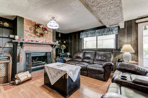 1499 Dennison Rd, Hoffman Estates, IL 60169 photo 17