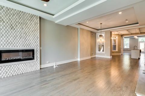 928 E 42nd Pl, Chicago, IL 60653 photo 3