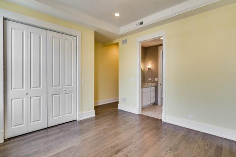 928 E 42nd Pl, Chicago, IL 60653 photo 13
