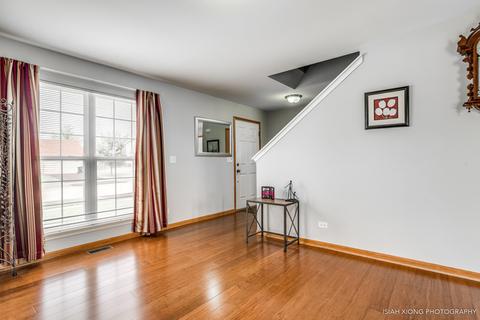 802 Martin Ct, Plano, IL 60545 photo 5