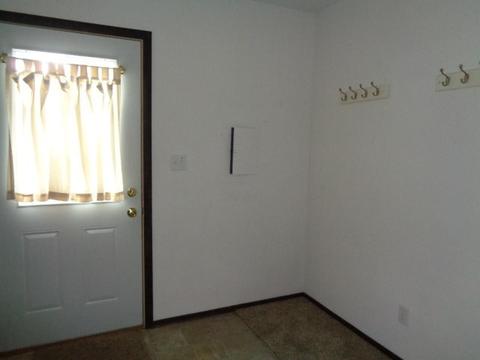 107 E Jones St, Plano, IL 60545 photo 13