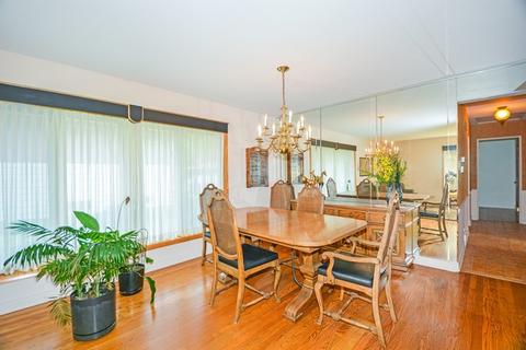 20320 Harding Ave, Olympia Fields, IL 60461 photo 4