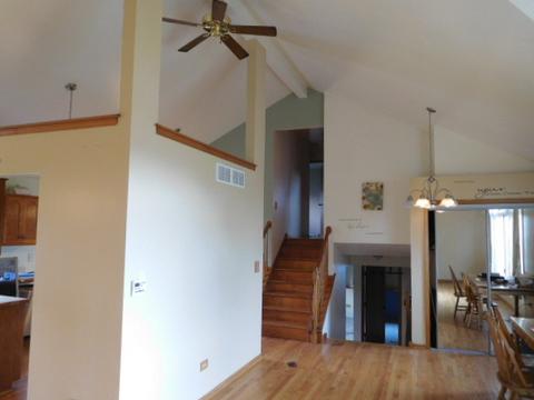 16503 Spangler Rd, Plainfield, IL 60586 photo 4