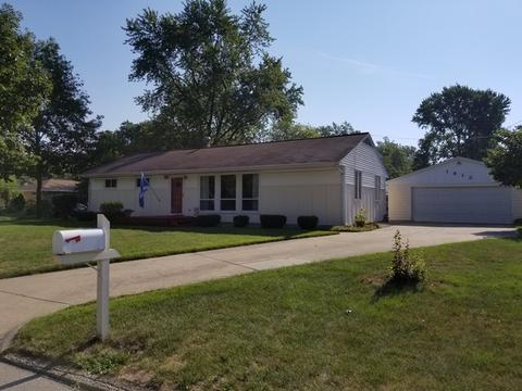 1812 Clover Ln, Champaign, IL 61821 photo 3
