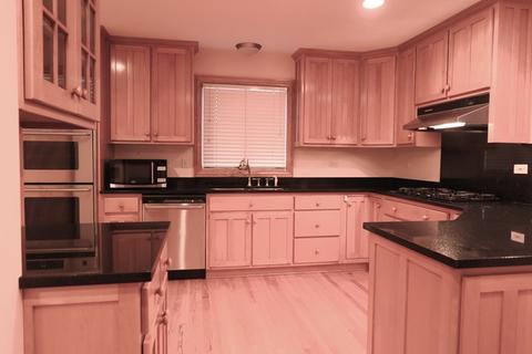 13930 S Weller Dr, Plainfield, IL 60544 photo 4