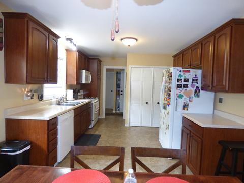 4411 Ashley Dr, Mchenry, IL 60050 photo 6