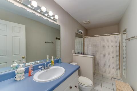 162 Thackeray Dr, Bolingbrook, IL 60440 photo 18