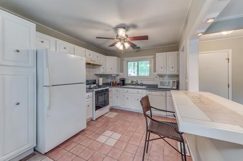 162 Thackeray Dr, Bolingbrook, IL 60440 photo 8
