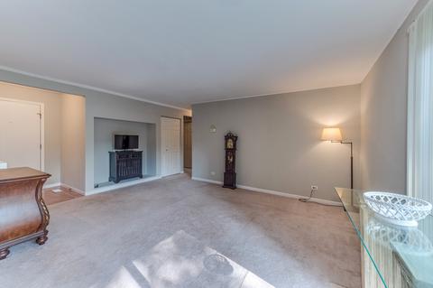 162 Thackeray Dr, Bolingbrook, IL 60440 photo 15