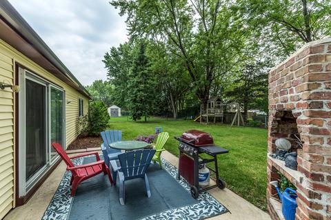 162 Thackeray Dr, Bolingbrook, IL 60440 photo 22