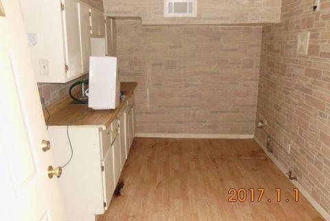 121 E Crawford St, Peotone, IL 60468 photo 6