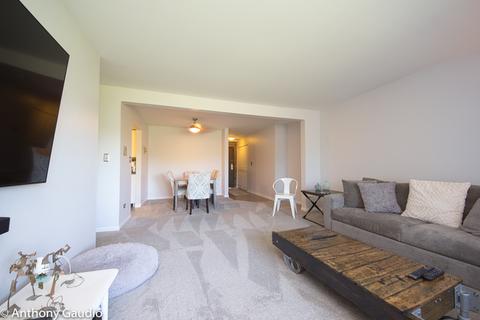 228 E Bailey Rd #M, Naperville, IL 60565 photo 4