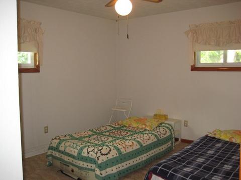 601 E Blaine St, Harvard, IL 60033 photo 9