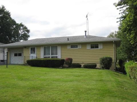 601 E Blaine St, Harvard, IL 60033 photo 2