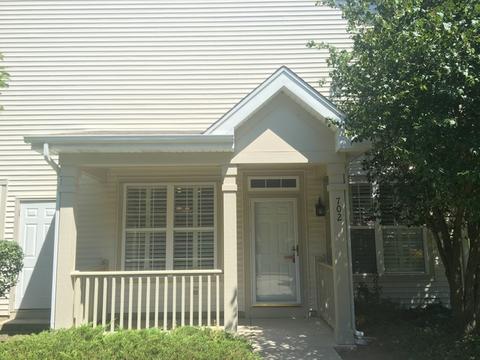 702 Morris Ct, Lakemoor, IL 60051 photo 2