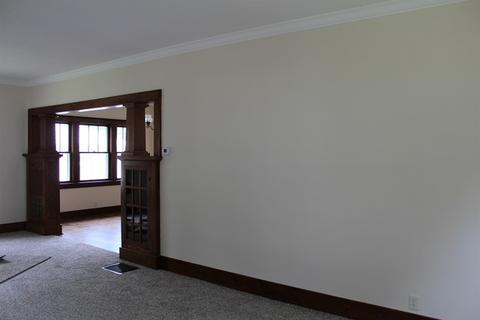 529 E Main St, Morrison, IL 61270 photo 3