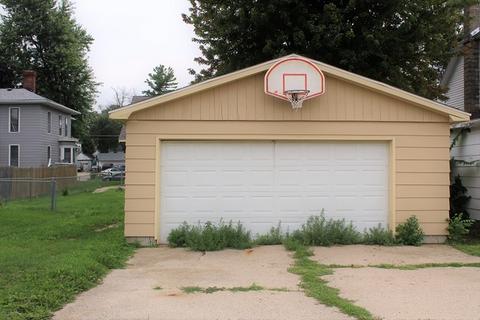 529 E Main St, Morrison, IL 61270 photo 31