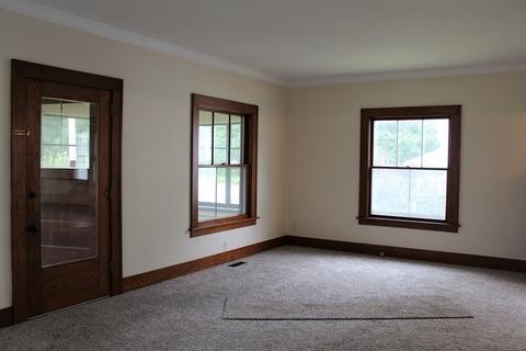 529 E Main St, Morrison, IL 61270 photo 7
