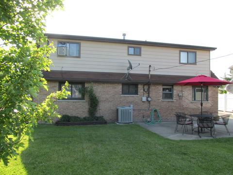 9024 Windsor Ln, Bridgeview, IL 60455 photo 24