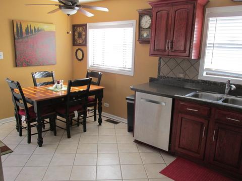 9024 Windsor Ln, Bridgeview, IL 60455 photo 7