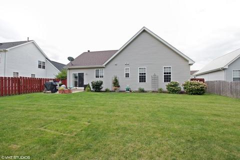 1912 Carrier Cir, Plainfield, IL 60586 photo 11