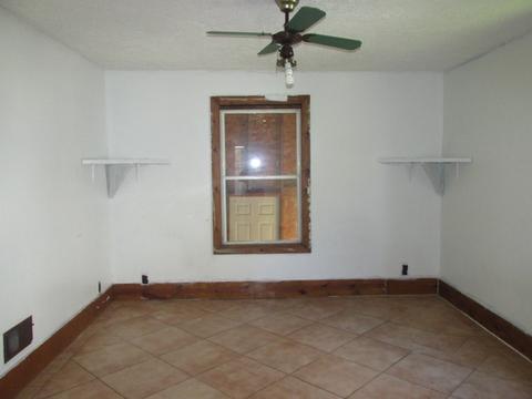 367 S Roosevelt Ave, Kankakee, IL 60901 photo 3