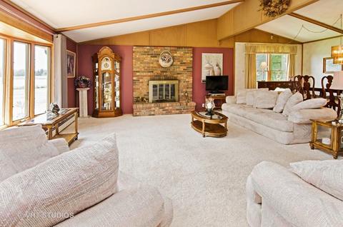 24714 Jackson Rd, Marengo, IL 60152 photo 6