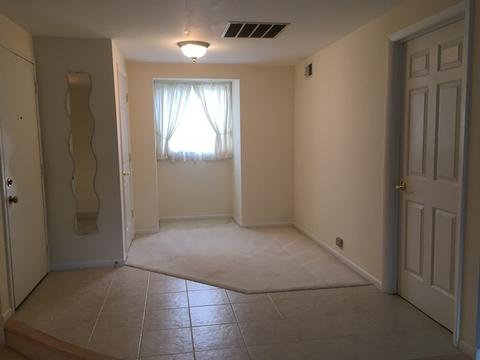 242 Stanhope Dr #C, Willowbrook, IL 60527 photo 3