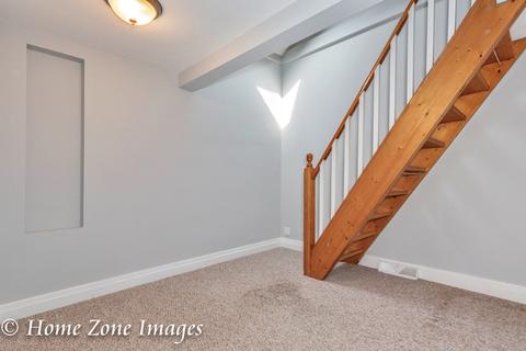 921 North Ave, Des Plaines, IL 60016 photo 20