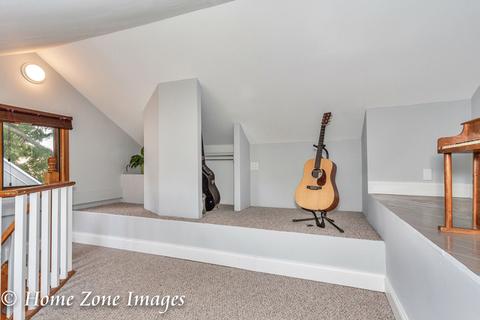 921 North Ave, Des Plaines, IL 60016 photo 22
