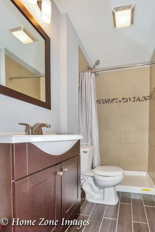 921 North Ave, Des Plaines, IL 60016 photo 26