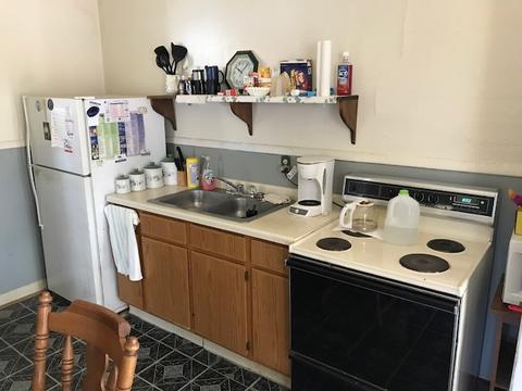 310 Poplar St, Dixon, IL 61021 photo 2