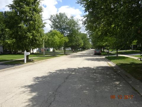 4512 Willowbend Dr, Plainfield, IL 60586 photo 5