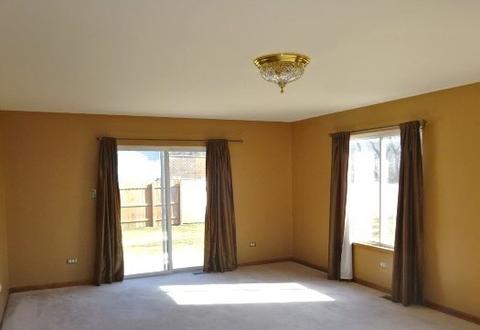 4512 Willowbend Dr, Plainfield, IL 60586 photo 9
