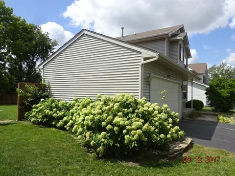 4512 Willowbend Dr, Plainfield, IL 60586 photo 2