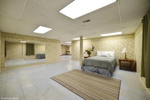 2130 Royal Blvd, Elgin, IL 60123 photo 8