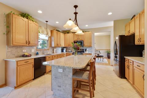 11 Walbridge Ct, Algonquin, IL 60102 photo 9