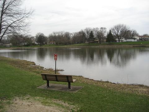 1635 Dennison Rd, Hoffman Estates, IL 60169 photo 15