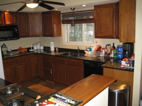 1635 Dennison Rd, Hoffman Estates, IL 60169 photo 4
