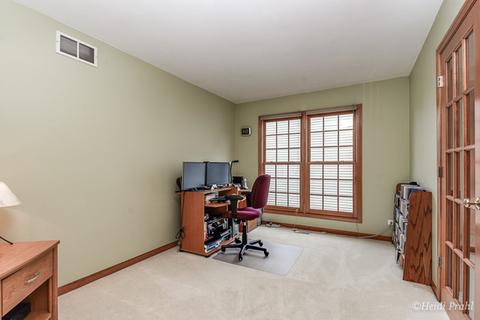 89 N Forestview Ln, Aurora, IL 60502 photo 15