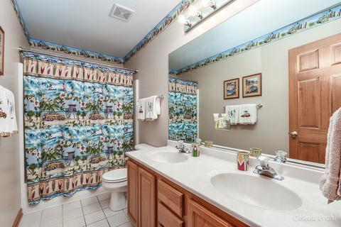 89 N Forestview Ln, Aurora, IL 60502 photo 22