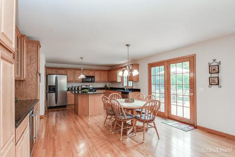 89 N Forestview Ln, Aurora, IL 60502 photo 5