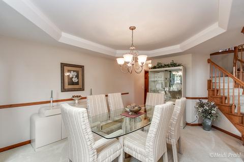 89 N Forestview Ln, Aurora, IL 60502 photo 14