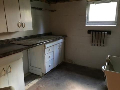 326 White Ave, Joliet, IL 60433 photo 10