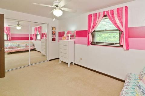 1755 Devonshire Ct, Elgin, IL 60123 photo 25