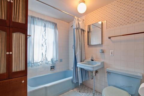 8 N 5th Ave, Des Plaines, IL 60016 photo 15